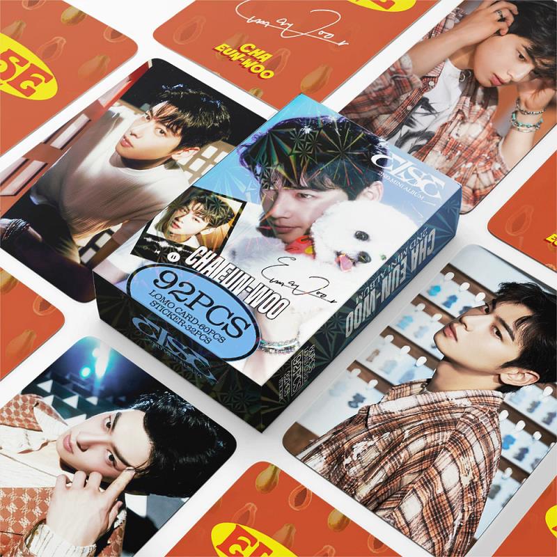 Photography News - 92 Tarjetas LOMO del Nuevo Álbum